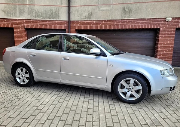 Audi A4 cena 7500 przebieg: 500000, rok produkcji 2001 z Elbląg małe 56